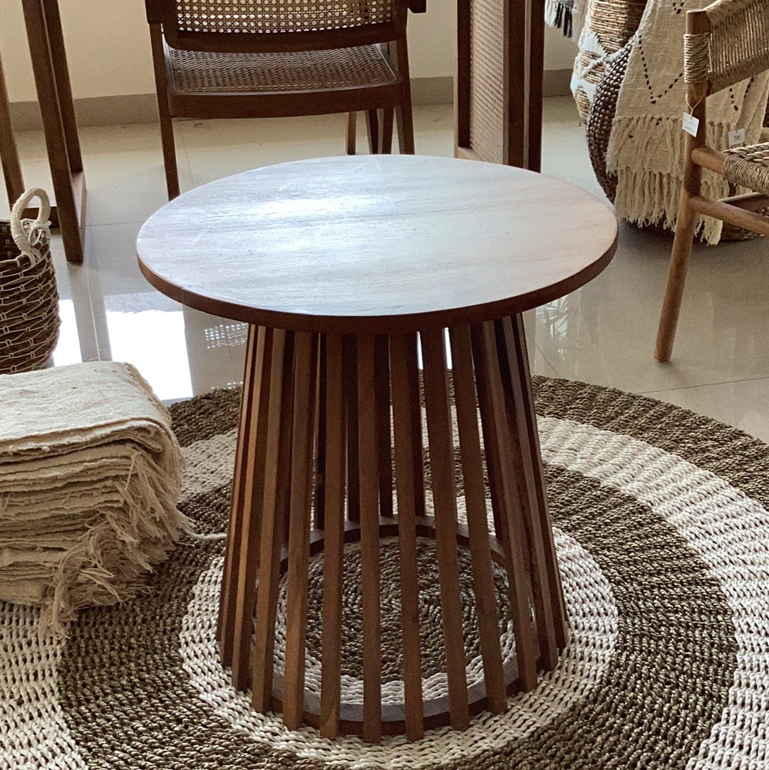 Furniture Meja Jari Jari