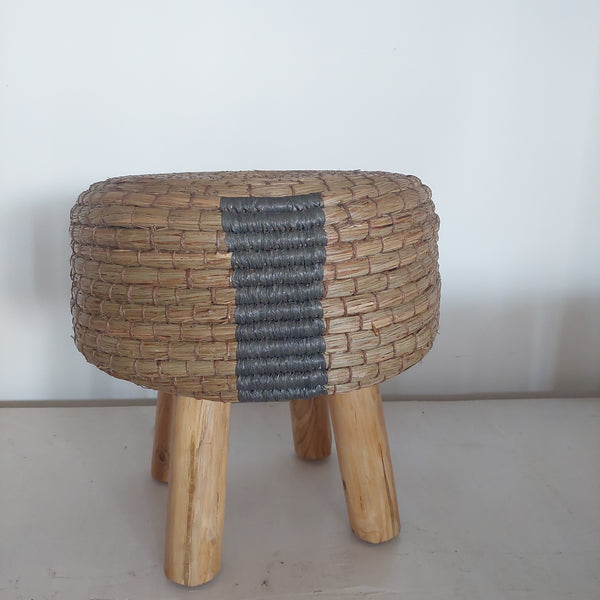 Stool Kaki Tinggi Mendong