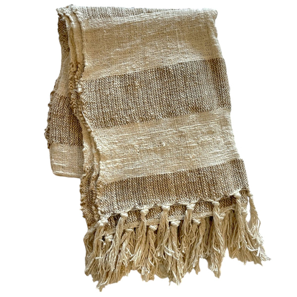 Blanket Tumanggal-Jute Spasi Rumbai