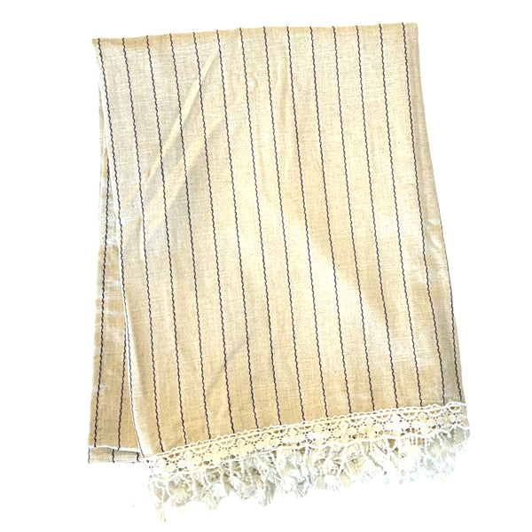 Blanket Linen Motif Garis Rumbai Kicik