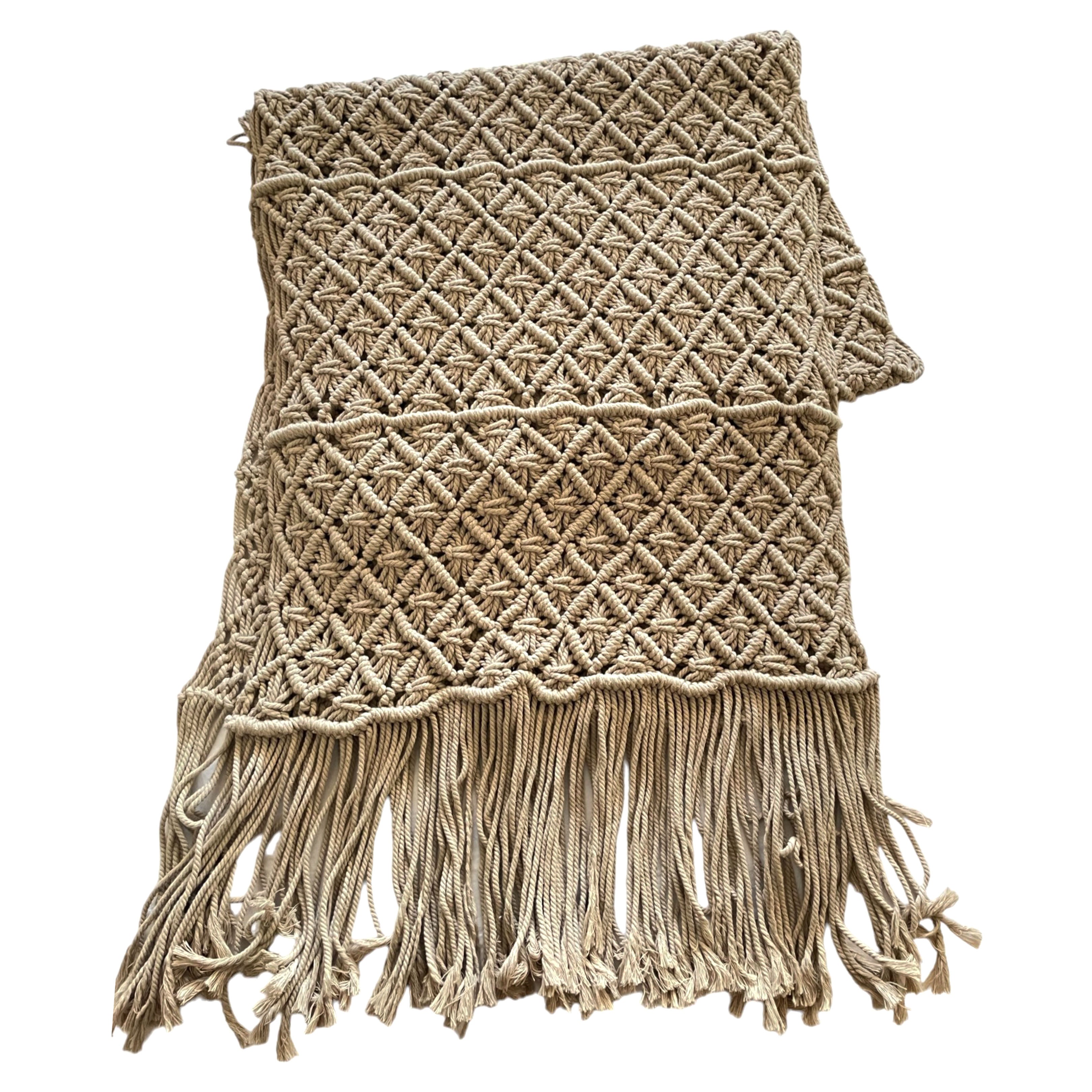 Blanket Macrame Mengular Rumbai