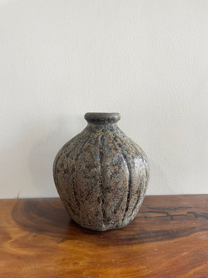 Vase Bombay